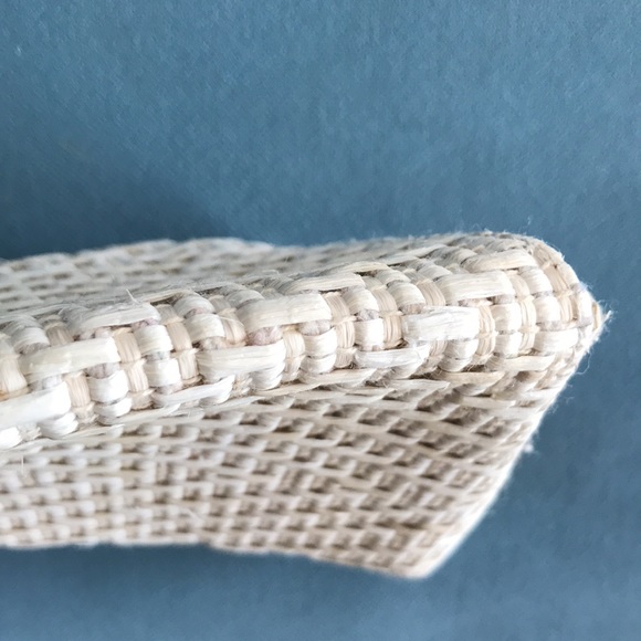 Vintage made in Italy cream woven clutch - Picture 8 of 8